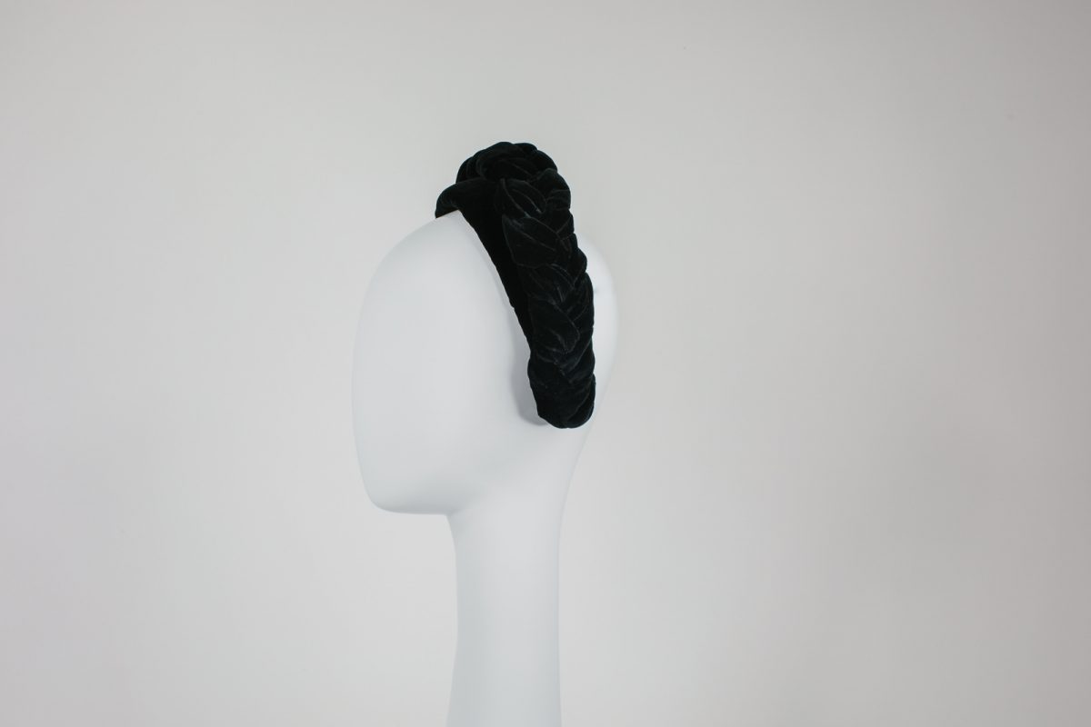 velvet headband in black - perfect for the races and easy to wear